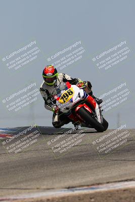 media/May-22-2023-Fastrack Riders (Mon) [[ae7626d9d8]]/Level 2/1230pm (Outside Grapevine)/